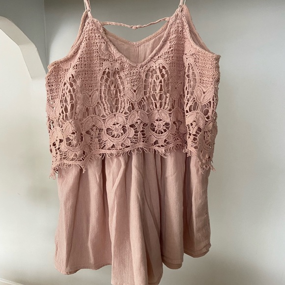 Blush Crochet Romper - Picture 9 of 9